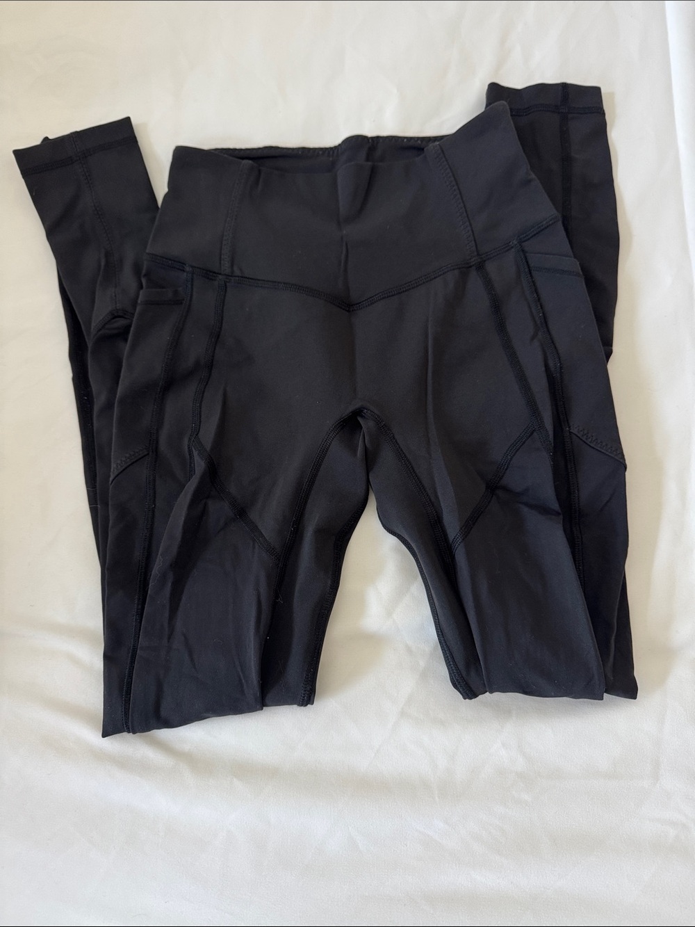 Lululemon Black Leggings with Side pocket
